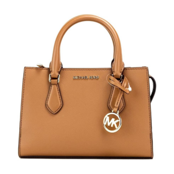 Les atouts du sac bandouliere Michael Kors pour une vie pratique et stylee